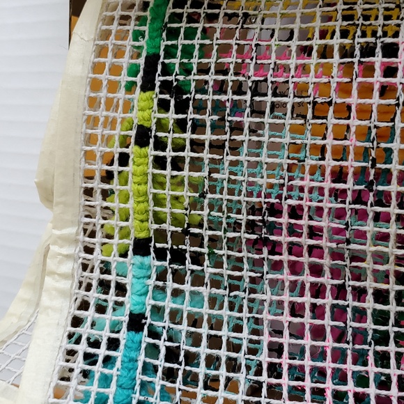 Get hooked latch hook kit with tool - Picture 3 of 7